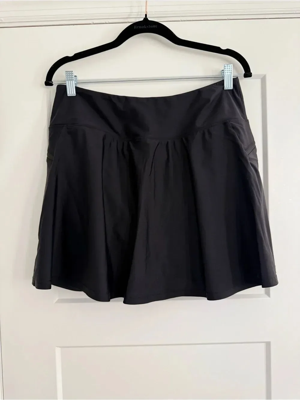 Women's Twnnis Skort/Swim Skirt with Zipper Pockets Tummy Control NWOT